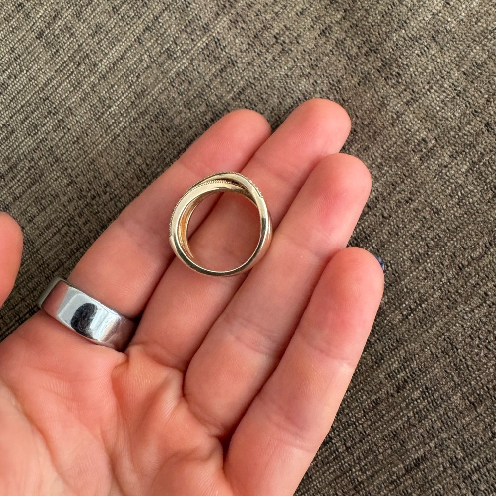 Crystal Ring - Picture 4 of 4